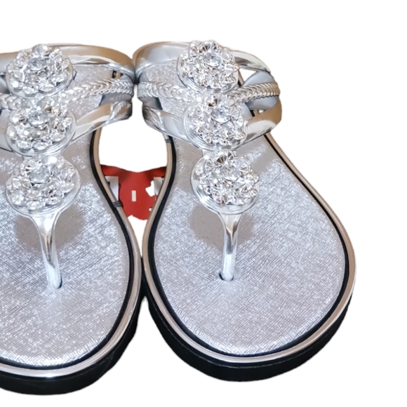 Women (Bling!)-(Diamond)-(Silver)-(Rhinestone)-(Flip Flops)-(Size: 8.5)-(Ne… - Picture 8 of 10
